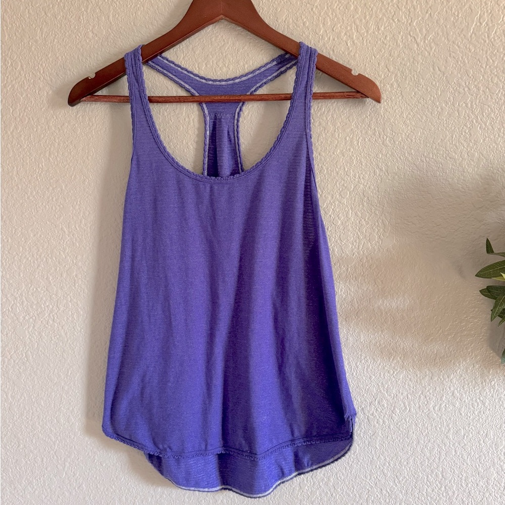 Lululemon tank top, 105 degree singlet, grape/purple women’s 6/8